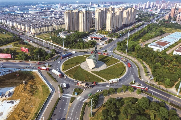 桐城（国家级）经济技术开发区一瞥通讯员 何传伟摄