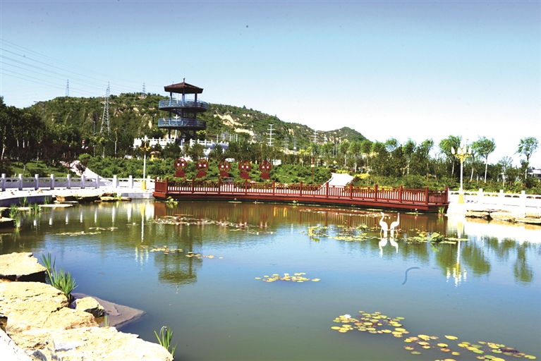 西山“打造城市绿肺”惠及市民通讯员 杜晓楠摄