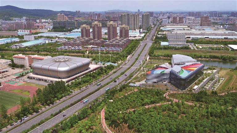 滁州城市一角 通讯员 卢志永摄