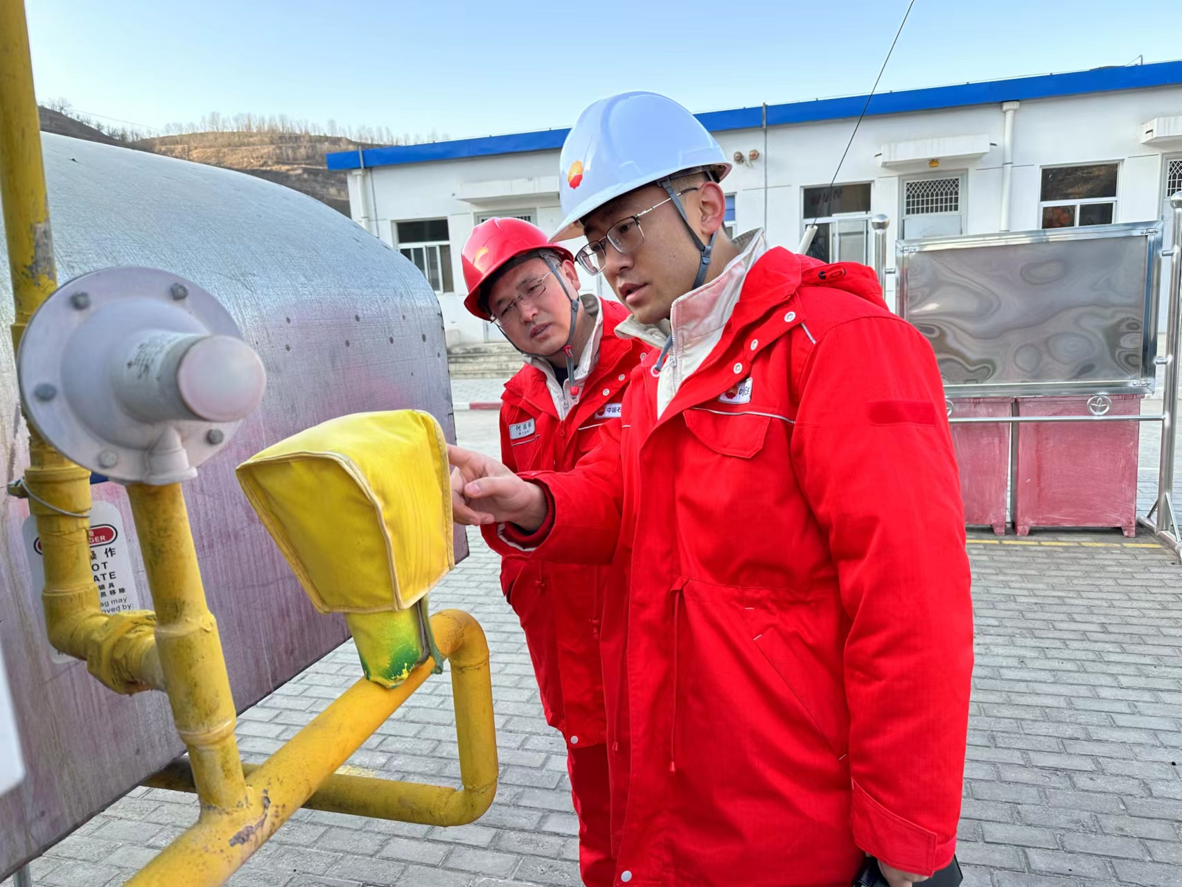 巡回检查（黄慧 摄）