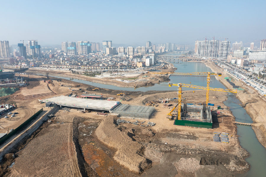 成州大道项目建设顺利推进（陈争强 摄）