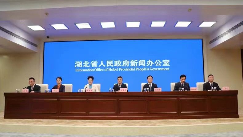 图为出席发布会的嘉宾（余惠玲 摄）