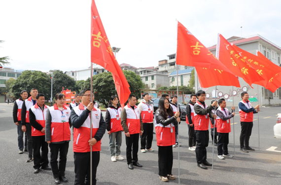 “揭榜挂帅”仪式现场 （曾庆蕾 摄）