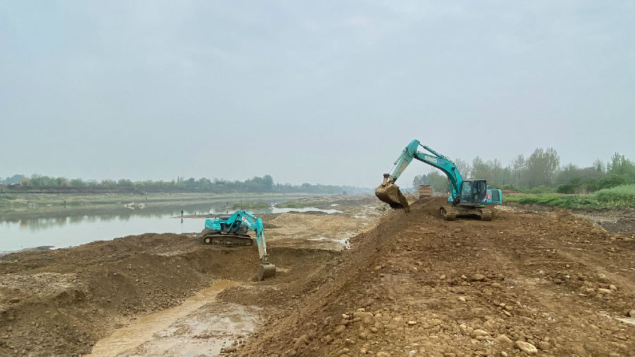 图为建设现场（易延端 摄）