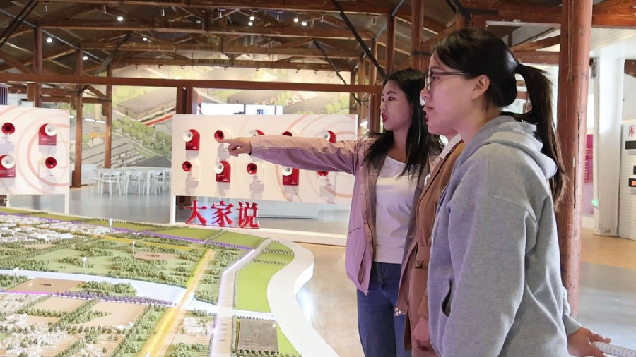 库车历史文化名城游客集散中心（王建强 摄）