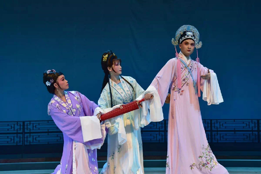 戏曲演出《雏凤凌空》（孝轩 摄）