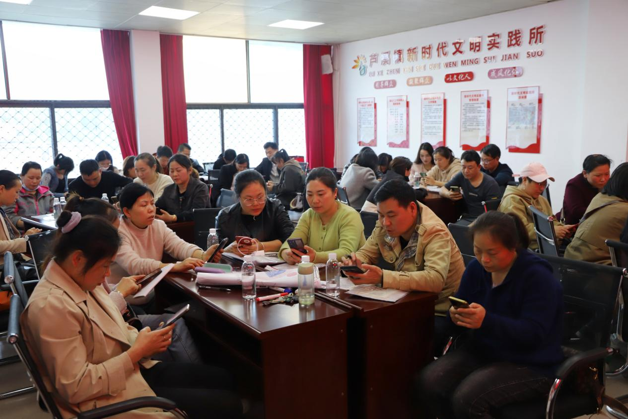 培训现场（贺旭昱 摄）