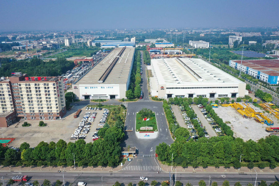 图为中铁十一局集团汉江重工有限公司全貌（赵越 摄）