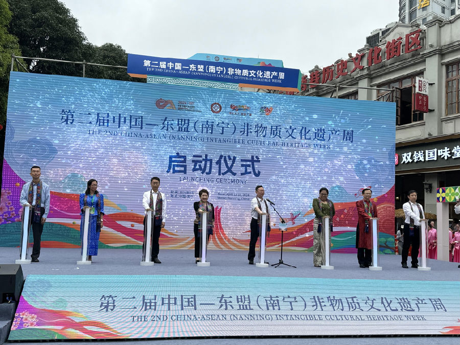 图为活动启动仪式现场（欧阳玉丹 摄）