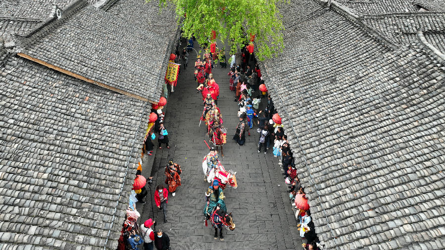 阆中汉服纪（张晓东 摄）