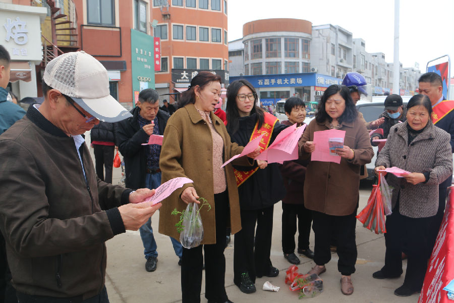 田楼镇举行4·15全民国家安全教育宣传系列活动 （方明校 摄）