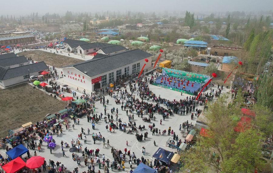 图为活动现场（卢小银 摄）