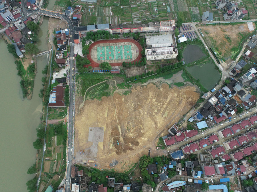 位于河东乡下畲村的松溪县第三中学灾后重建工程（蔡政 摄）