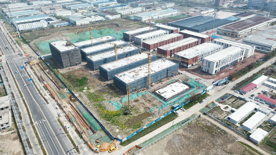 均和云谷项目现场 (赵斯亮 摄) 均和云谷项目现场 (赵斯亮 摄)