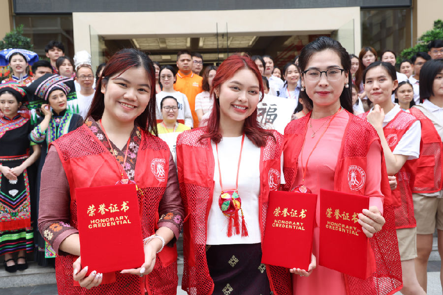 广西群众艺术馆招募留学生为文化志愿者（林仁荣 摄）