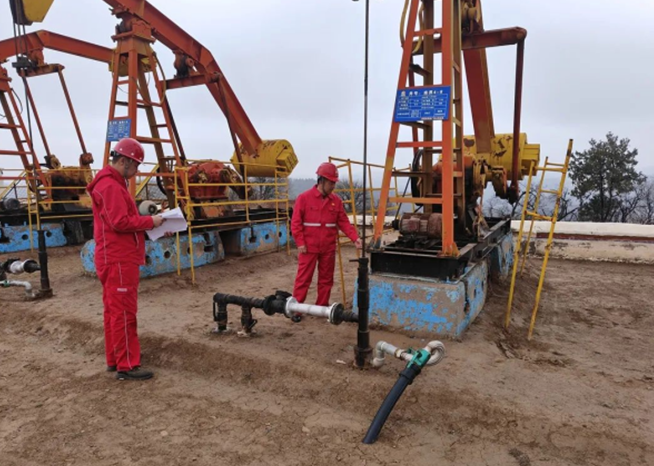 日常监督 （高雅 摄）