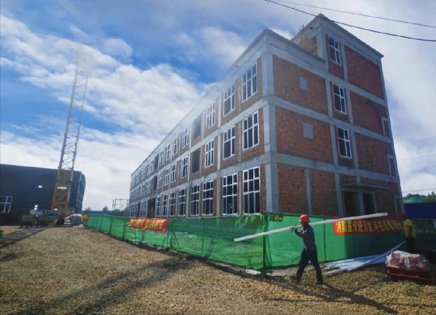 北台子村众利食品产业园加快建设（李广友 摄）