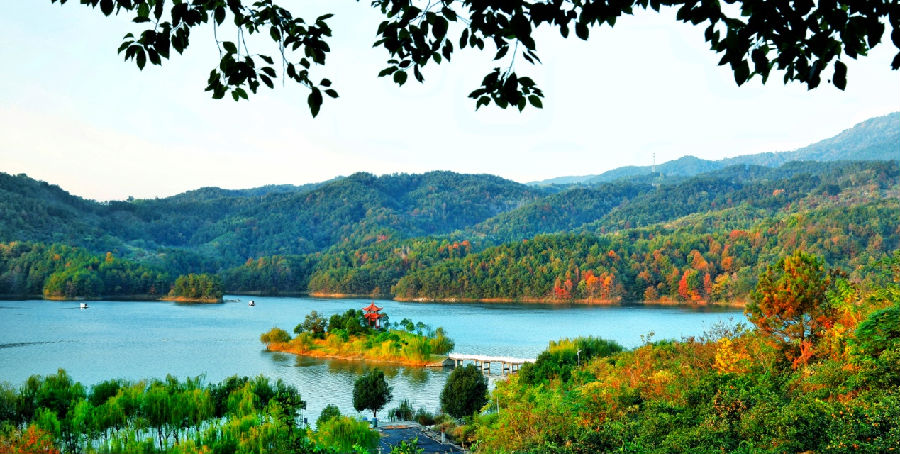 潜山市长春水库（余文革 摄）