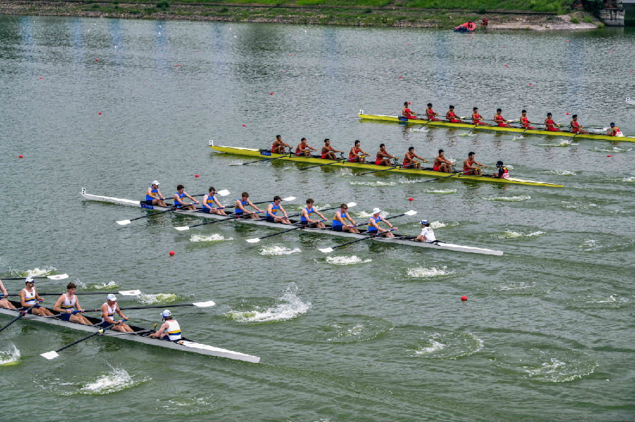 图为比赛现场（戚原 摄）