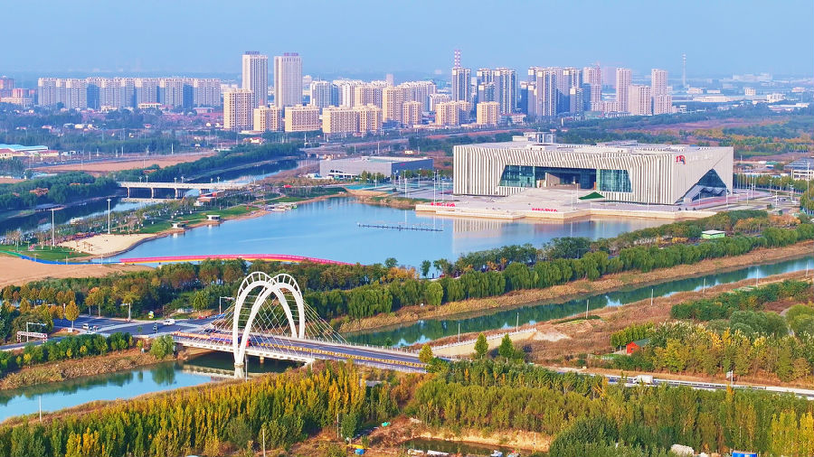 博兴县市民文化中心（李乐 摄）