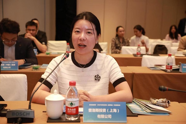 企业代表发言（陈建峰 摄）