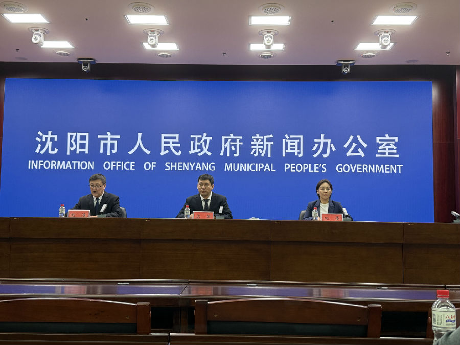 发布会现场 (白纪春 摄) 发布会现场 (白纪春 摄)