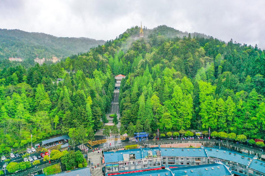 赛道风景一览（谢敏 摄）