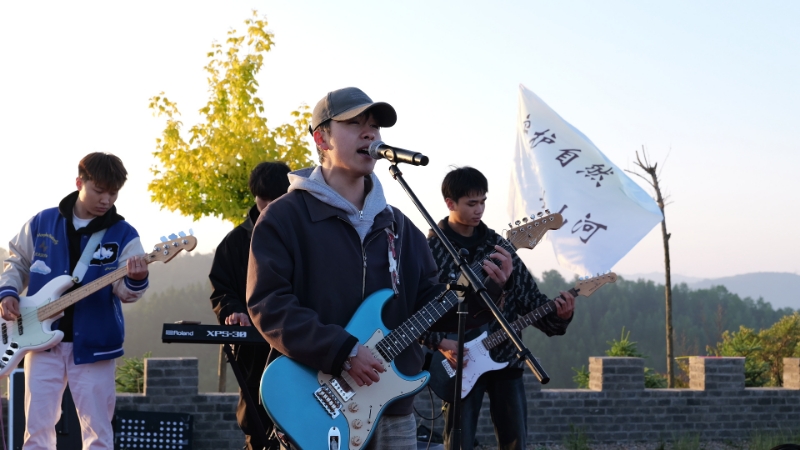 音乐节活动（潘多 摄）