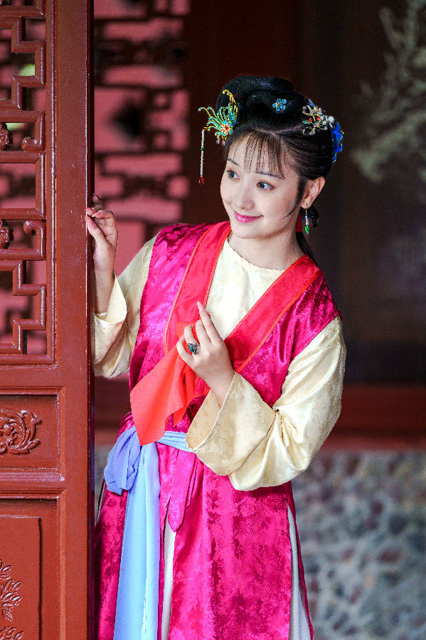 《红楼梦》“晴雯妆”（强罡 摄）