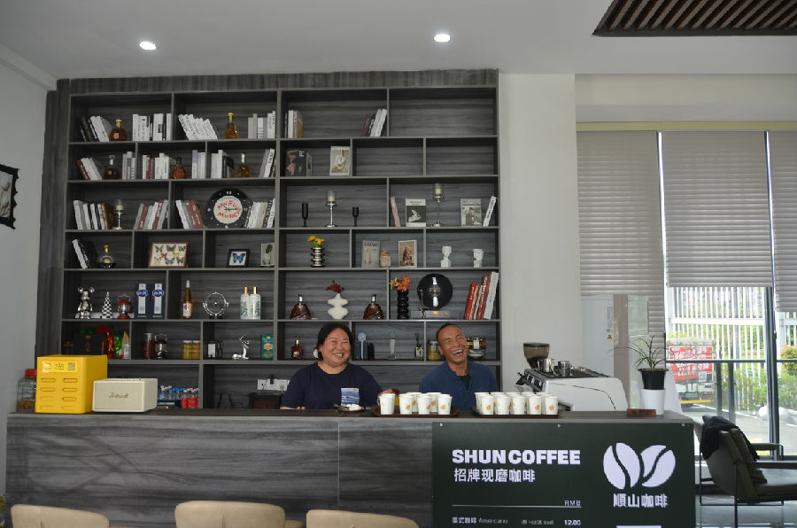 顺山咖啡馆（易荣波 摄）