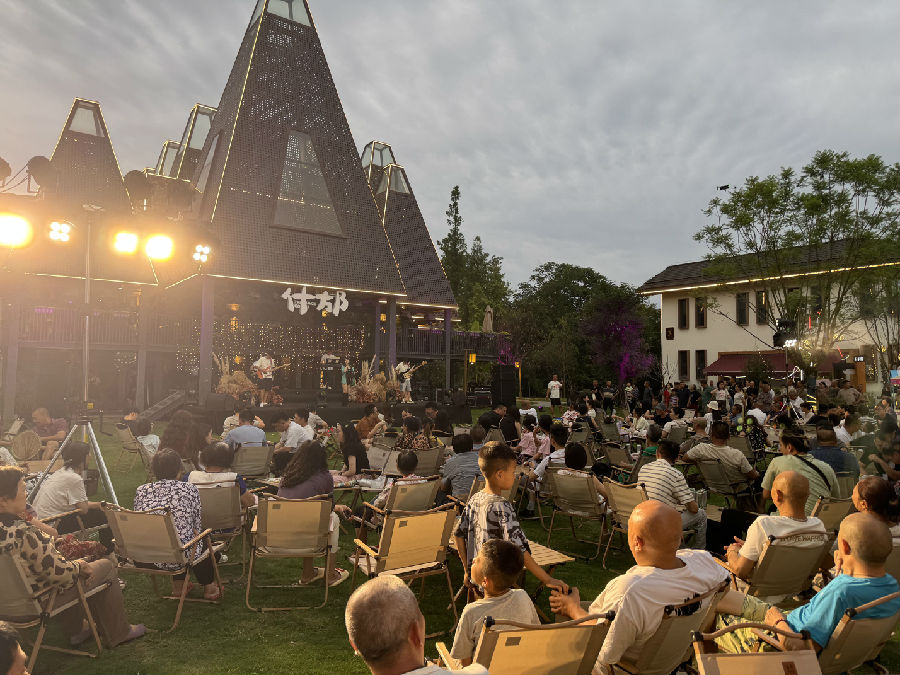 活动现场 （张世浩 摄）