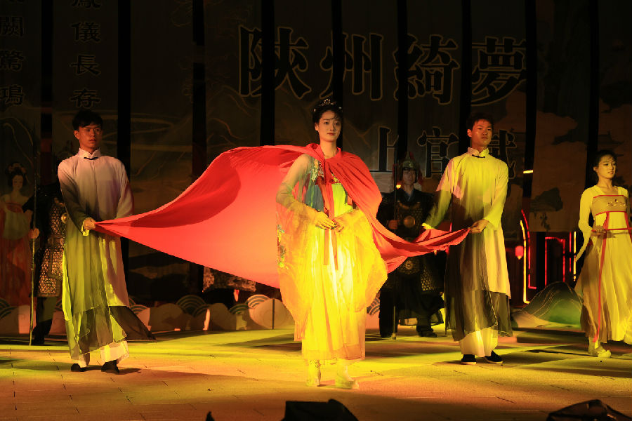 舞蹈情景剧《陕州绮梦·上官赋》剧照（李东强 摄）