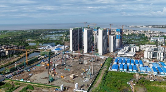 项目开工现场(王聘钊 摄) 项目开工现场(王聘钊 摄)