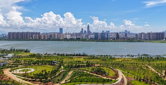 美兰区增长动能高度集中在第三产业(王聘钊 摄) 美兰区增长动能高度集中在第三产业(王聘钊 摄)