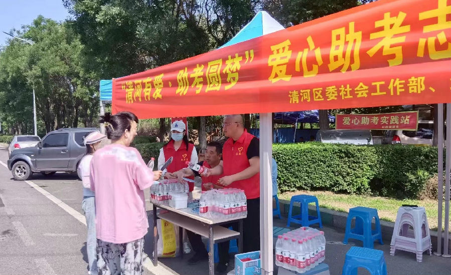 活动现场（朱丽娜 摄）