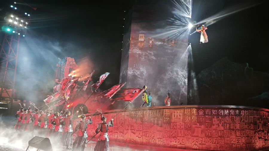 《三国“眼”绎》演出（李清燕 摄）