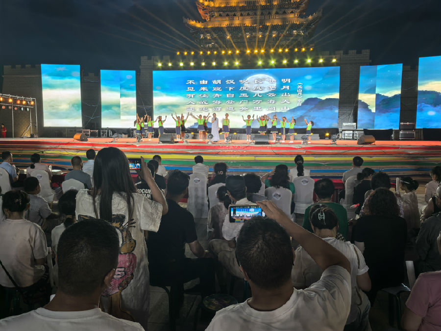 活动现场（丁安 摄）