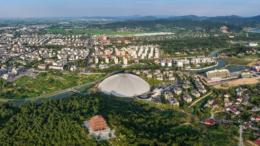 汤池镇一角（李红兵 摄）