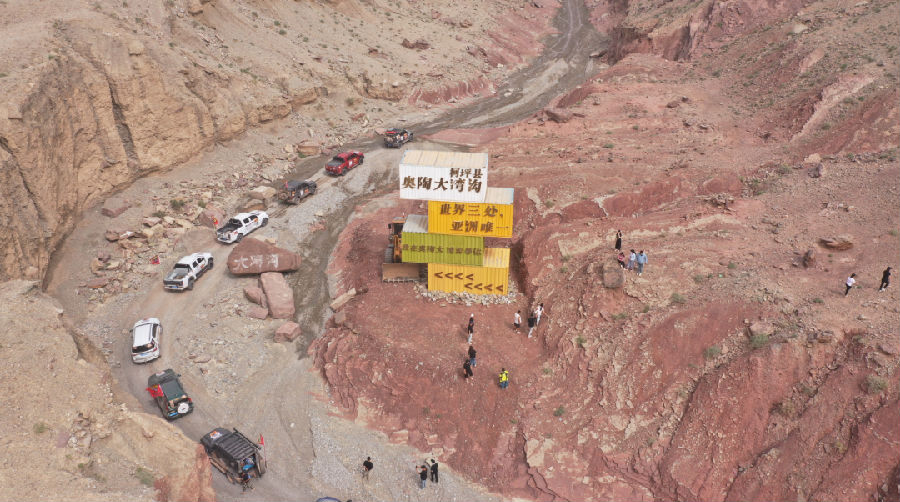 中国环塔丝路集结赛柯坪赛段（艾热提 摄）