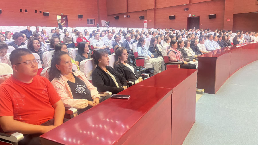 活动现场（齐曼古丽·萨塔尔 摄）