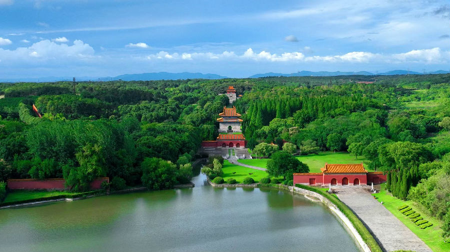 明显陵文化旅游景区（田俊杰 摄）