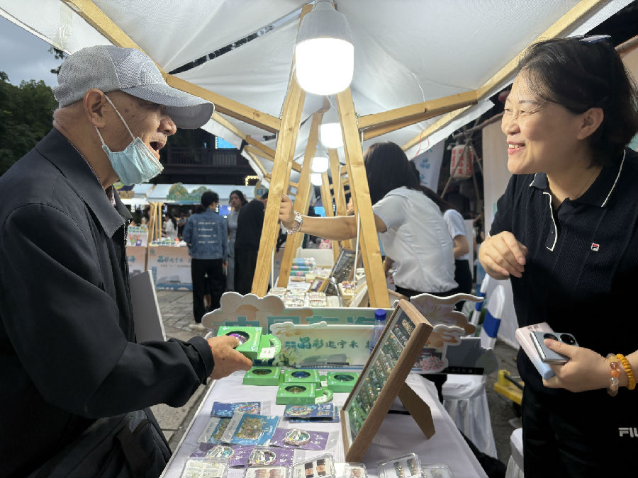 东海县“十一”黄金周暨秋冬康养季主题推介活动现场（张伟伟 摄）