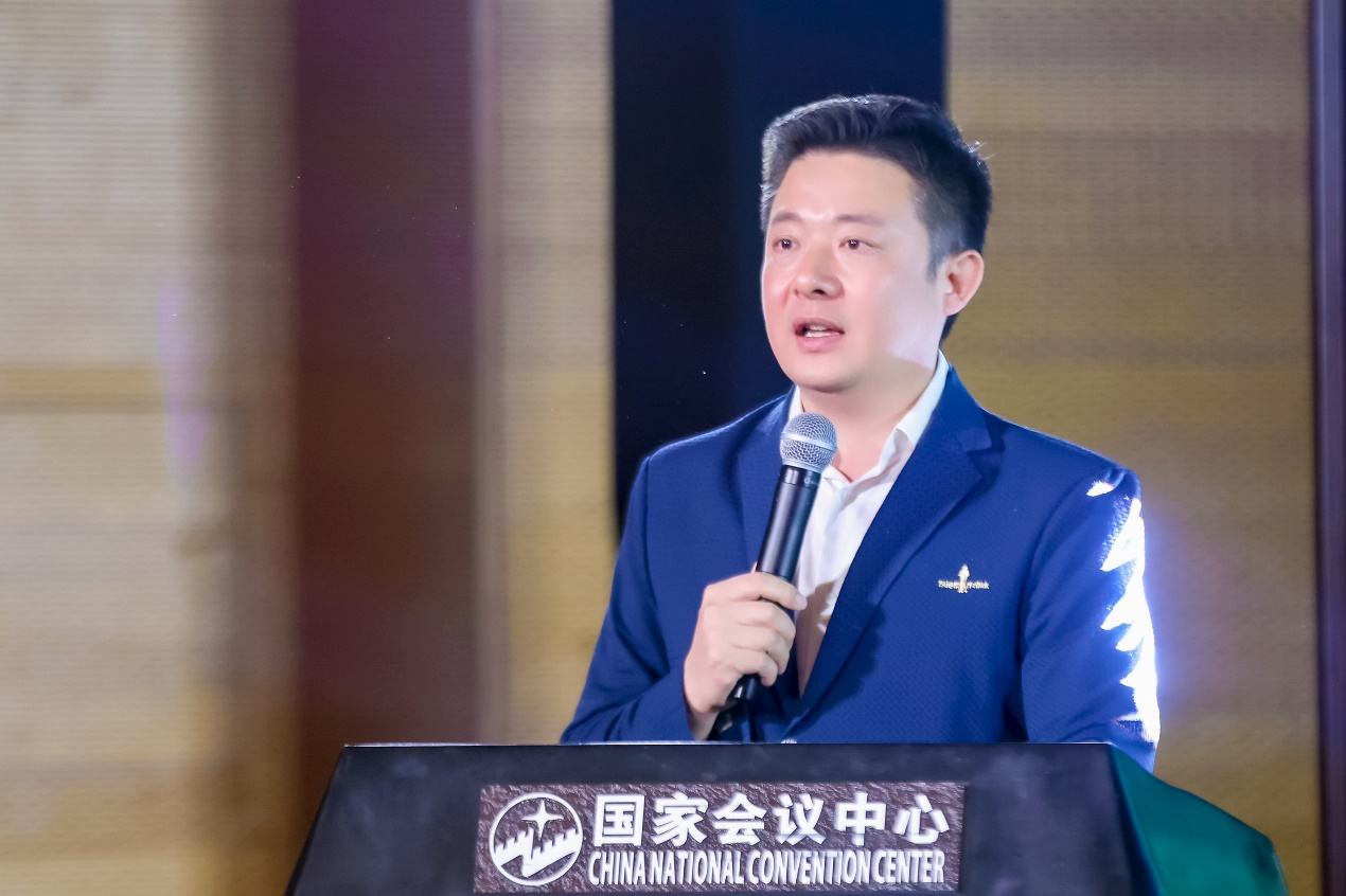 中国旅游集团投资和资产管理有限公司投资中心总经理贾立斌发表主旨演讲（刘震宇 摄）