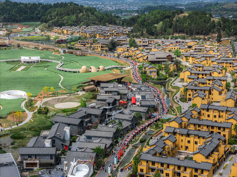 中江县挂面村（钟蓉 摄）