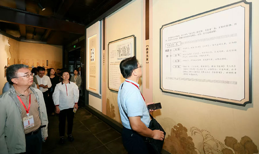 活动现场（戚原 摄）