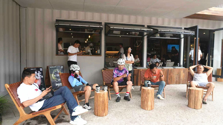 KONTAX超探骑行驿站休息区一角（李根旺 摄）