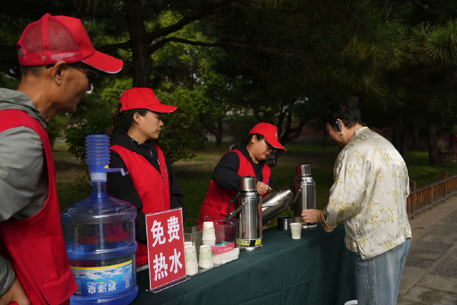 爱心服务驿站（李芷一 摄）