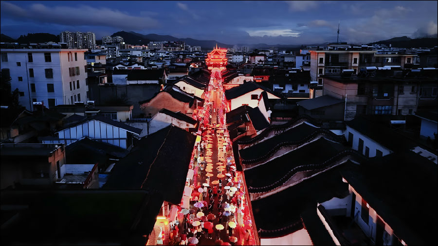 会理古城游客爆满。（甘晓喻 摄）