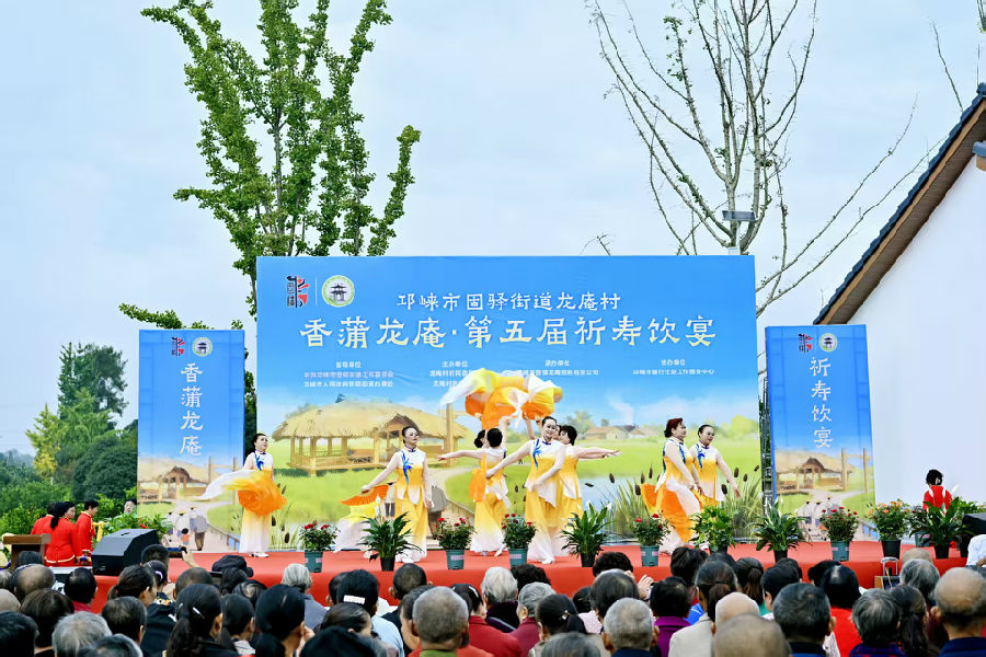 活动现场（戚原 摄）