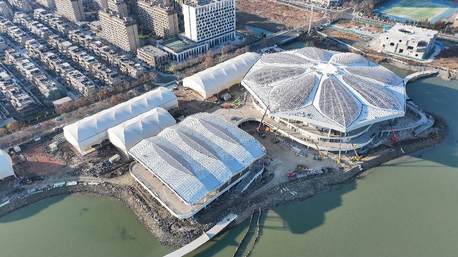 湖州市吴兴区八里店镇辖区的湖州国际红土网球中心鸟瞰图一览（何伟卫 摄）